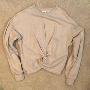Frame Cropped Knotted Sweatshirt